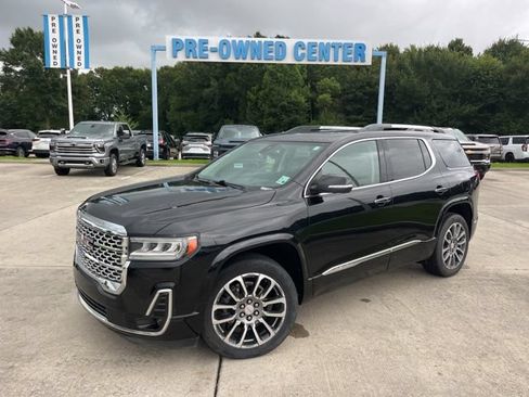 Used 2021 GMC Acadia Denali w/ Denali Ultimate Package AWD/4WD image 2
