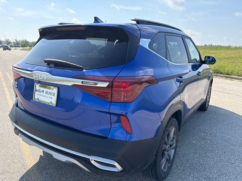 Used 2022 Kia Seltos S AWD/4WD image 14