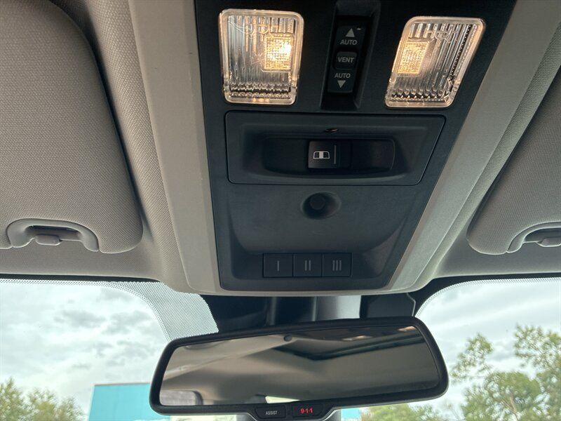 Used 2016 RAM 1500 Laramie w/ Convenience Group AWD/4WD image 24