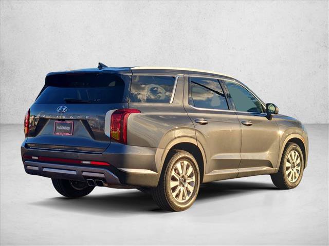 Used 2025 Hyundai Palisade SEL FWD image 5