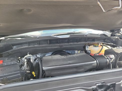 Used 2023 GMC Sierra 1500 SLT w/ SLT Convenience Package image 25