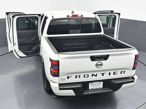 New 2026 Nissan Frontier SV w/ Tow Package RWD image 45