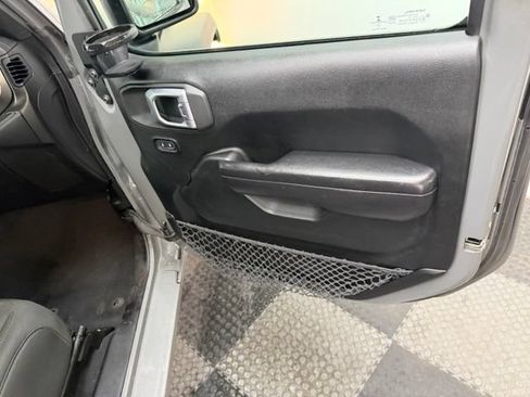 Used 2020 Jeep Wrangler Unlimited Sport S AWD/4WD image 24