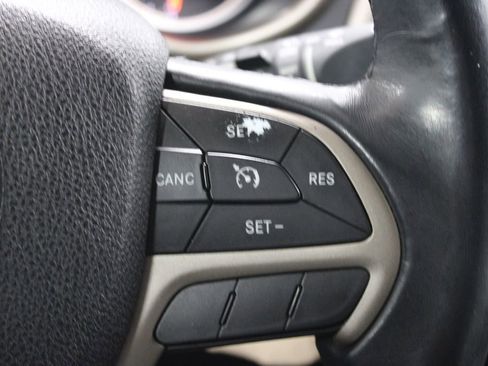 Used 2016 Jeep Cherokee Latitude image 31