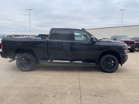 Used 2025 RAM 2500 Big Horn image 2