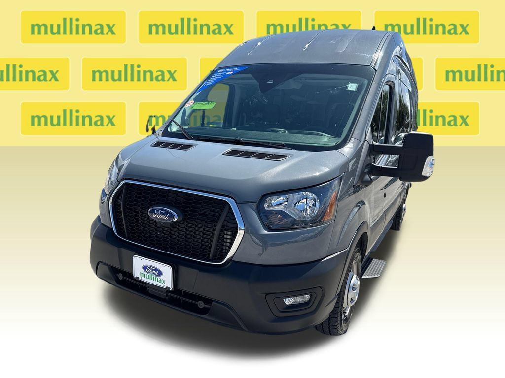 Certified 2024 Ford Transit 350 XL AWD/4WD image 6