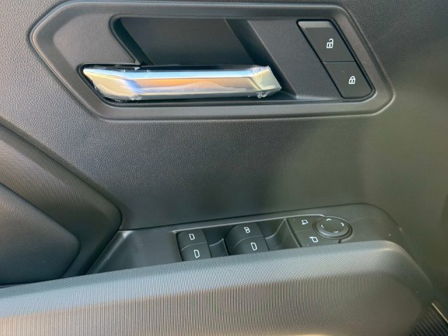 New 2026 GMC Canyon Elevation w/ Convenience Package RWD image 13