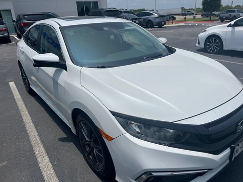 Used 2020 Honda Civic EX image 3