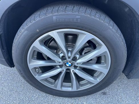 Used 2019 BMW X3 sDrive30i w/ Premium Package image 9