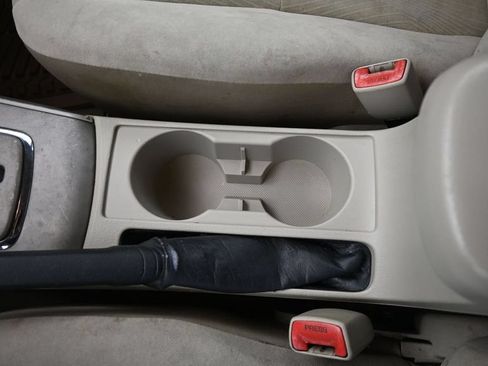 Used 2011 Toyota Corolla LE FWD image 31
