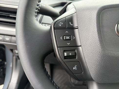 Certified 2026 Toyota Prius LE image 8