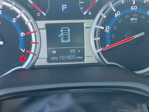 Used 2018 Toyota 4Runner SR5 Premium AWD/4WD image 31