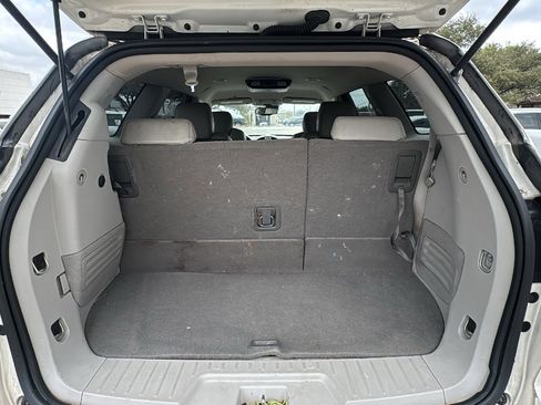 Used 2014 Buick Enclave Leather image 23