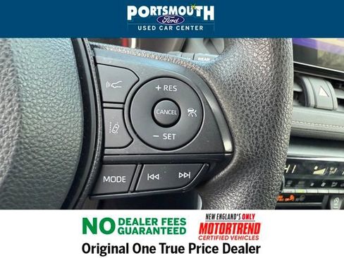 Used 2023 Toyota RAV4 XLE image 16