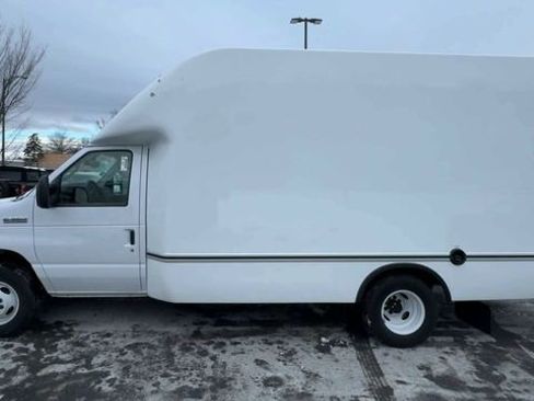 New 2026 Ford E-350 and Econoline 350 Super Duty w/ Power Equipment Group image 5