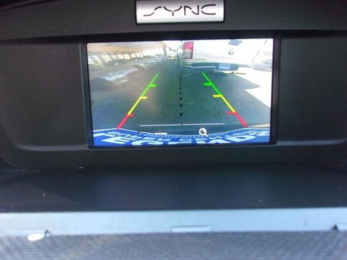 Used 2017 Ford Escape SE image 11