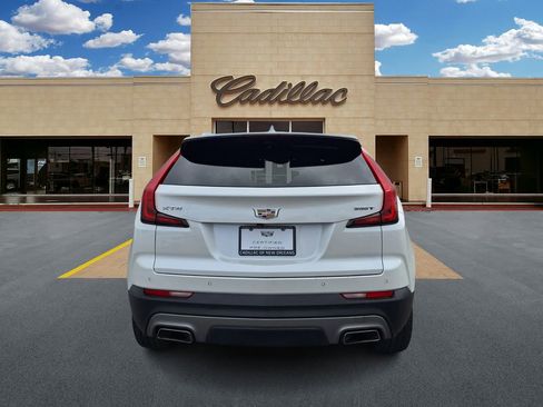 Certified 2023 Cadillac XT4 Premium Luxury w/ Technology Package image 4