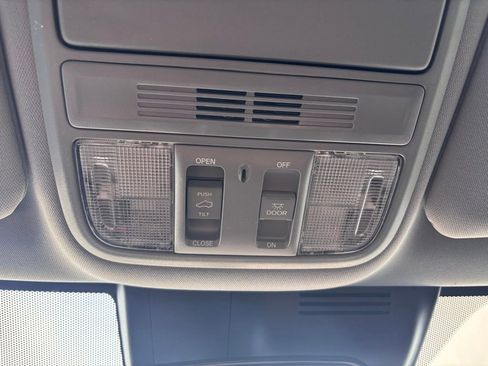 Used 2021 Honda CR-V EX image 28