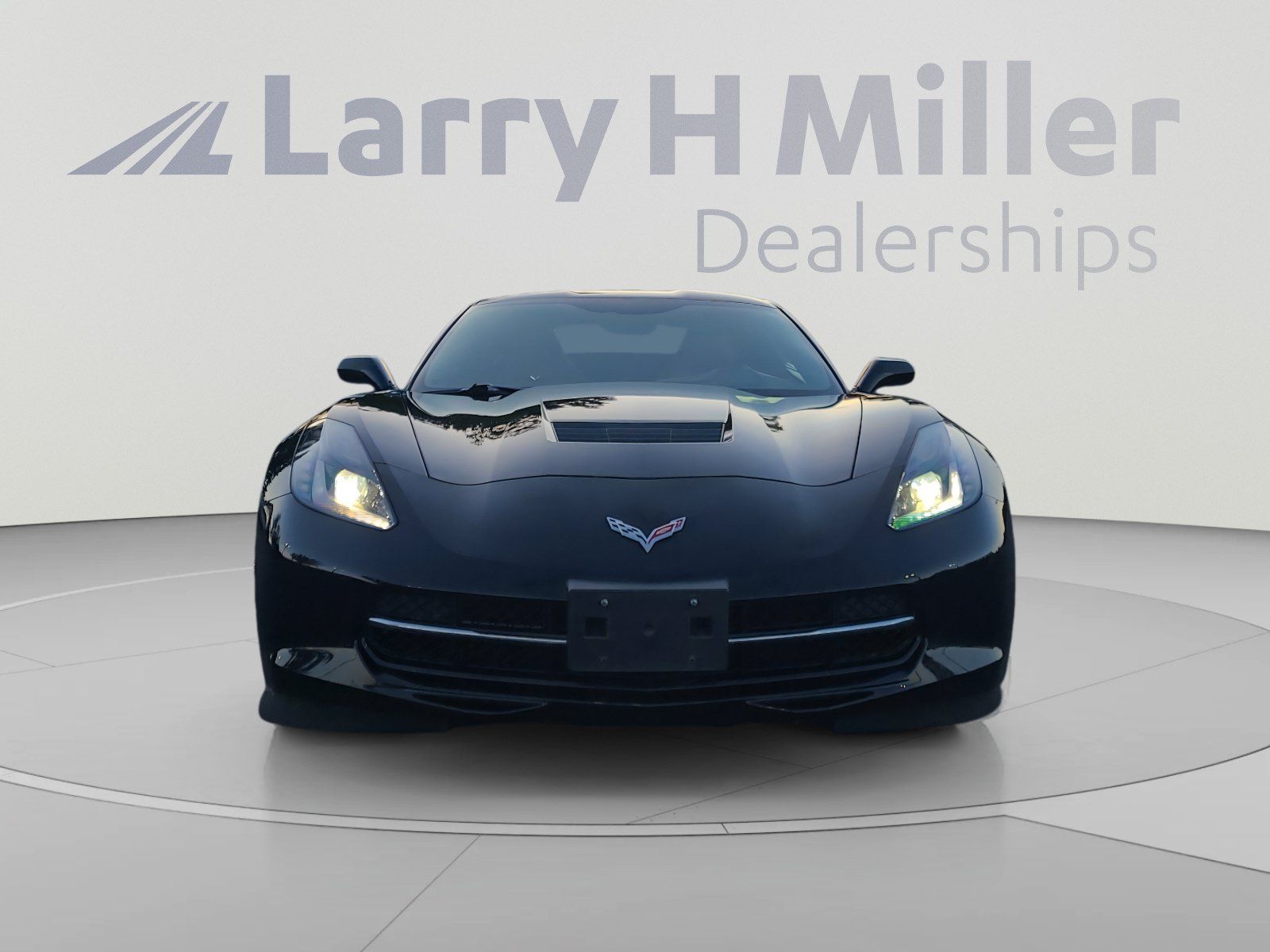 Used 2015 Chevrolet Corvette Stingray Coupe w/ 3LT Preferred Equipment Group RWD image 8