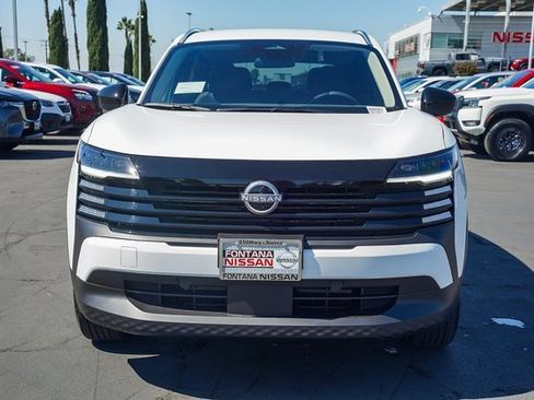 New 2026 Nissan Kicks SV image 2