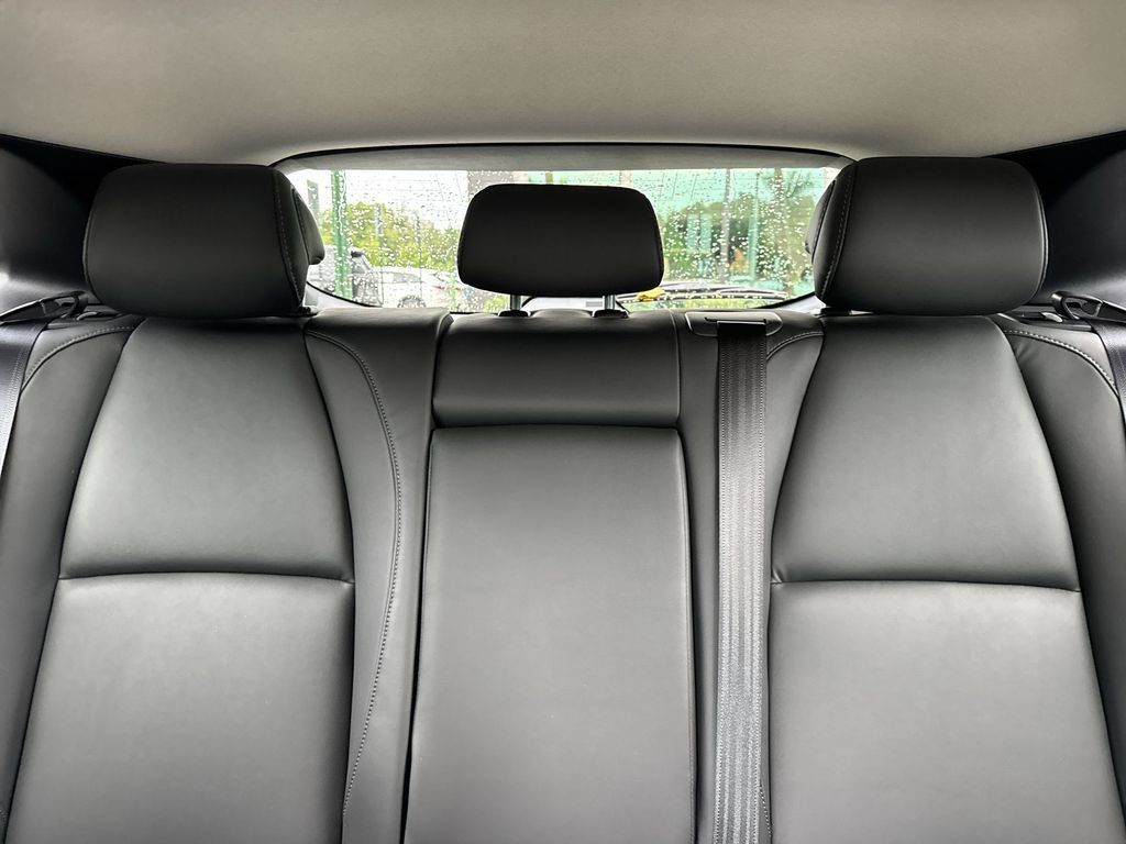 Certified 2024 MAZDA CX-30 AWD 2.5 S w/ Preferred Package image 18