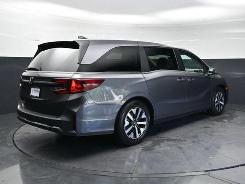 Certified 2025 Honda Odyssey EX-L image 5
