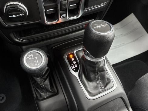 New 2026 Jeep Gladiator Sport image 19