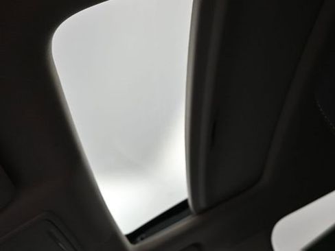 Certified 2023 Honda CR-V EX image 18