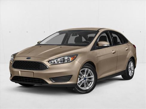Used 2017 Ford Focus SE FWD image 1