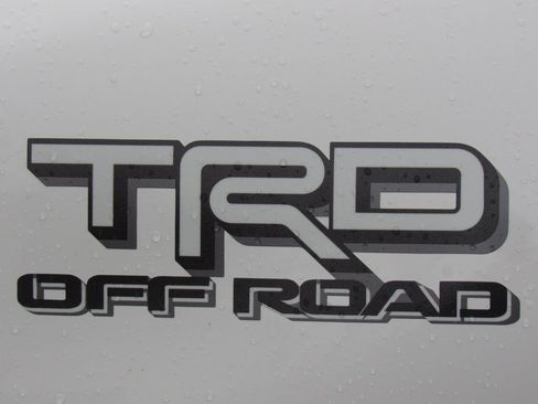 New 2025 Toyota Tacoma TRD Off-Road AWD/4WD image 10