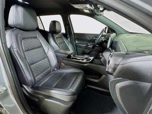 Certified 2025 Chevrolet Equinox LT w/ Convenience Package II image 26