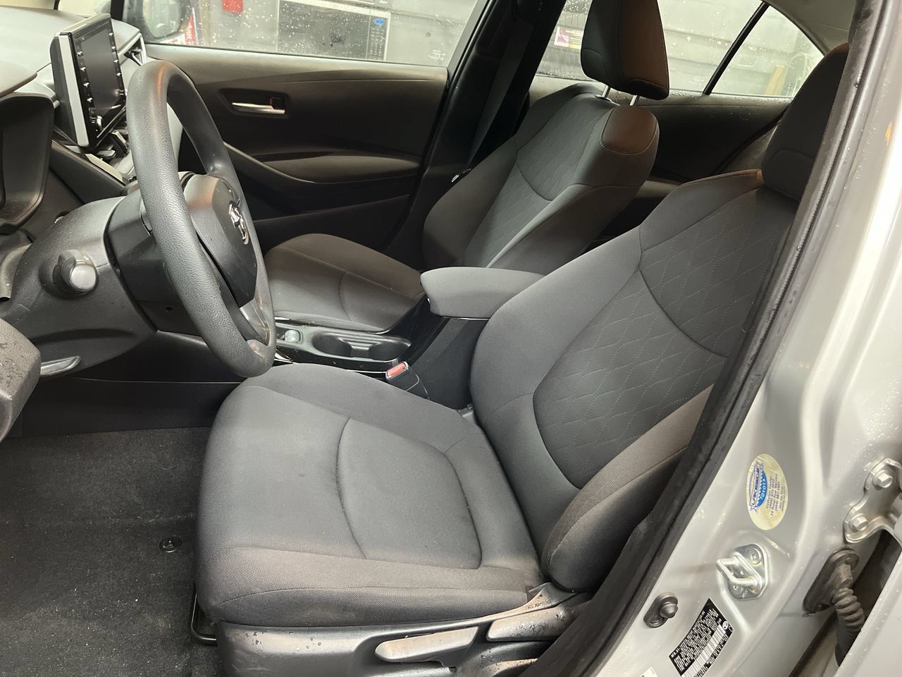 Used 2020 Toyota Corolla LE w/ LE Premium Package FWD image 4
