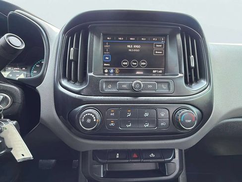 Used 2019 Chevrolet Colorado W/T w/ WT Convenience Package RWD image 12
