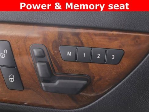 Used 2015 Mercedes-Benz SLK 250 image 19