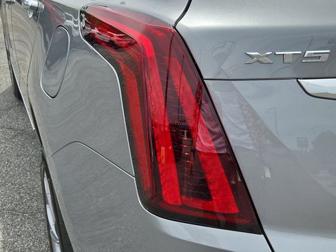 New 2026 Cadillac XT5 Premium Luxury w/ LPO, Floor Liner Package image 12