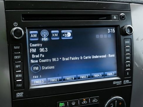 Used 2013 Chevrolet Silverado 2500 LTZ w/ LTZ Plus Package image 26