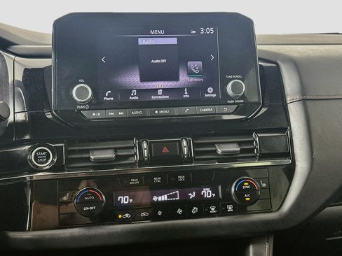 Used 2023 Nissan Pathfinder Rock Creek AWD/4WD image 23