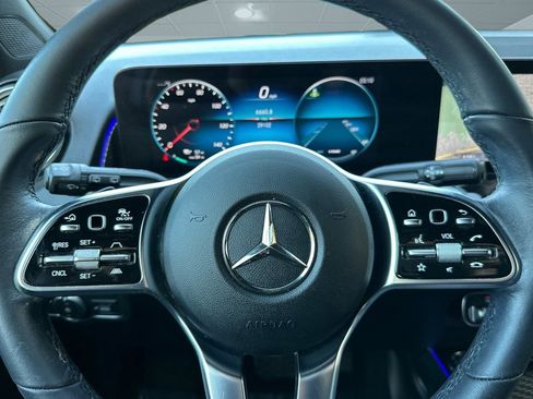 Certified 2023 Mercedes-Benz EQB 300 4MATIC image 16