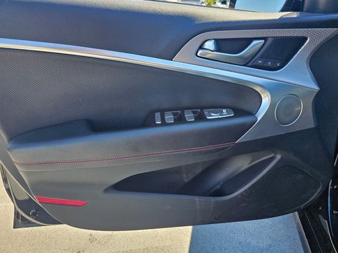 Used 2023 Genesis G70 2.0T w/ Sport Prestige Package image 11