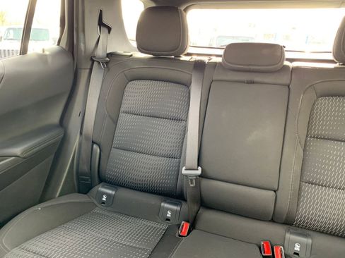 Used 2025 Chevrolet Equinox LT image 38