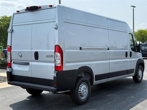 New 2025 RAM ProMaster 2500 w/ Convenience Group image 3