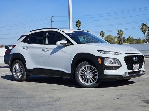 Used 2021 Hyundai Kona SEL Plus image 3