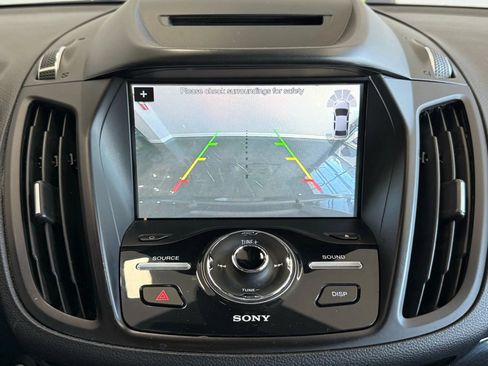 Used 2018 Ford Escape Titanium AWD/4WD image 17