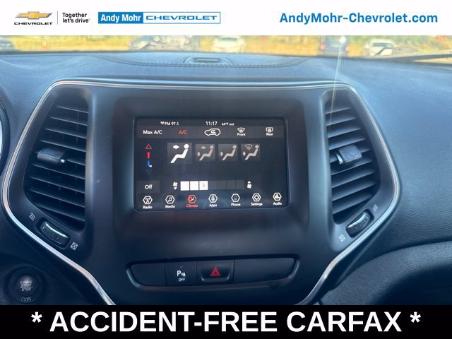 Used 2020 Jeep Cherokee Latitude Plus FWD image 26