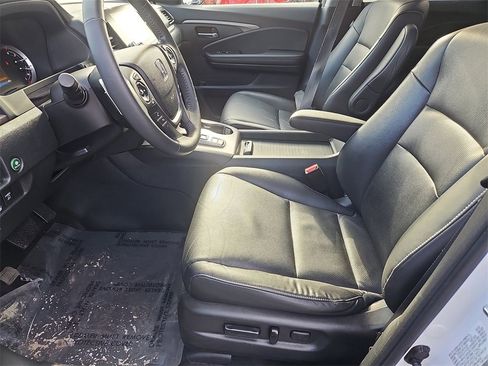 Certified 2023 Honda Ridgeline RTL image 29