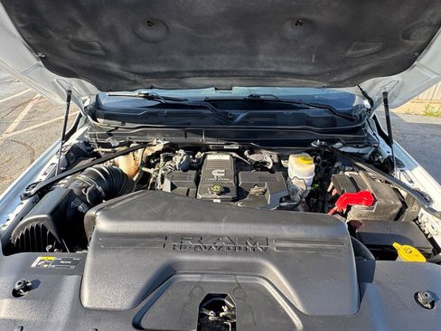Used 2023 RAM 2500 Tradesman AWD/4WD image 10
