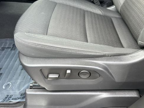 Used 2025 Chevrolet Silverado 1500 LT image 26