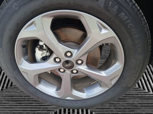 Used 2025 Ford Escape ST-Line AWD/4WD image 10