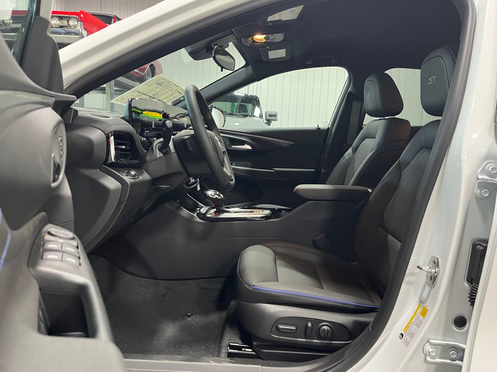 New 2026 Buick Envista Sport Touring w/ Convenience I Package FWD image 13