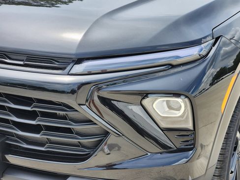 New 2026 Chevrolet TrailBlazer LT w/ Convenience Package FWD image 9